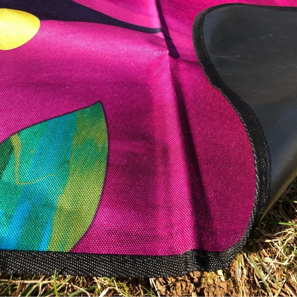 Large Picnic & Beach Blanket Plus Thick Dual Layers Sandproof Waterproof - Picture 5 of 6